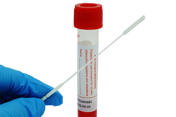 自動采樣拭子吸塑包裝機是醫療制造業自動化升級的重要一環 自動采樣拭子吸塑包裝機是醫療制造業自動化升級的重要一環